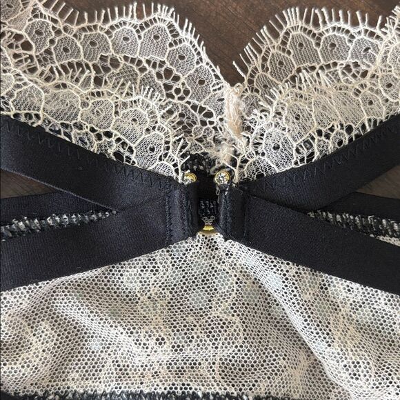 VICTORIA'S SECRET Very Sexy Garter Belt Gold 2014 Fashion Show XS/S - Picture 5 of 7